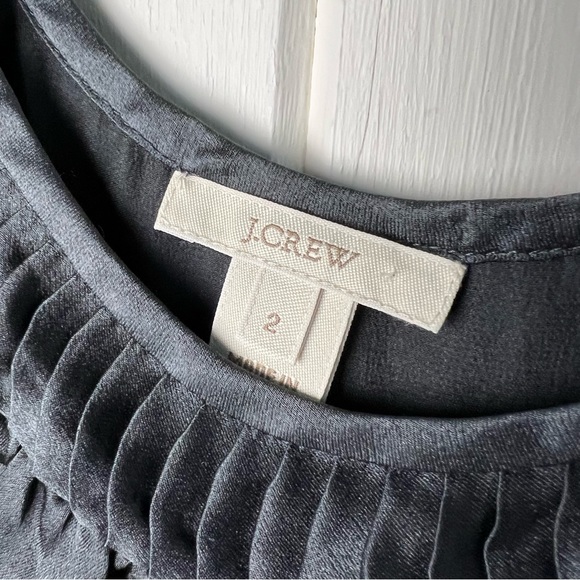 🌺 J. Crew Silk Ruffle Collar Sleeveless Top 🌺 - Picture 2 of 8